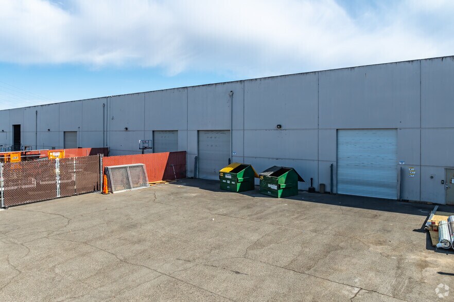 More Photos Of 8711 Elder Creek Rd, Sacramento Warehouse For Lease