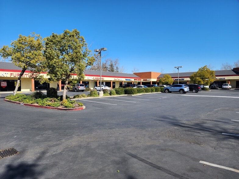 Primary Photo Of 7725 Stockton Blvd, Sacramento Unknown For Lease