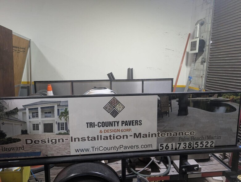 More Photos Of 3300 S Congress Ave, Boynton Beach Showroom For Lease