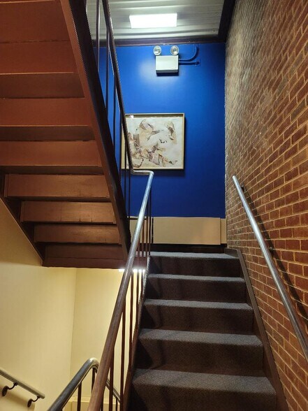 More Photos Of 802 N West St, Wilmington Office For Lease