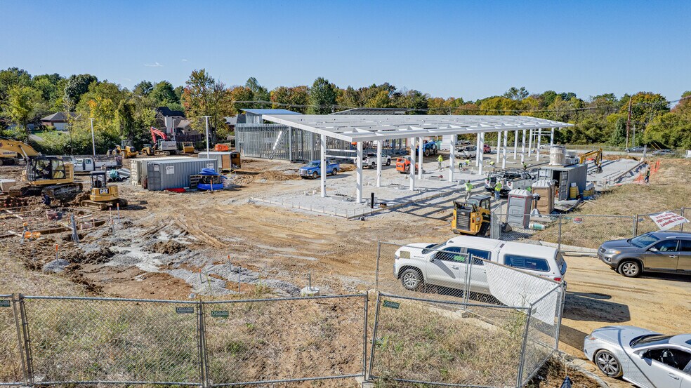 More Photos Of 7601 Vaughn Mill Rd, Louisville Convenience Store For Sale