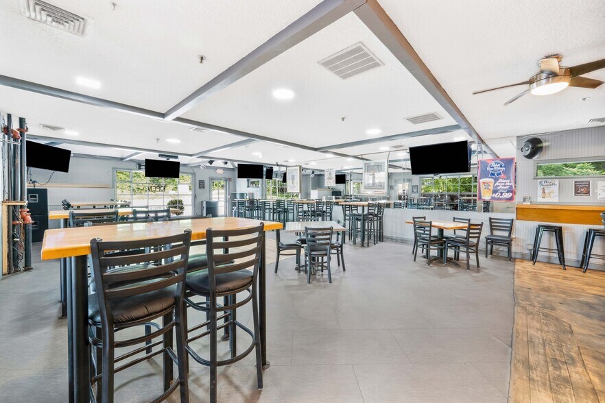 More Photos Of 287 N Elm St, Westfield Restaurant For Sale