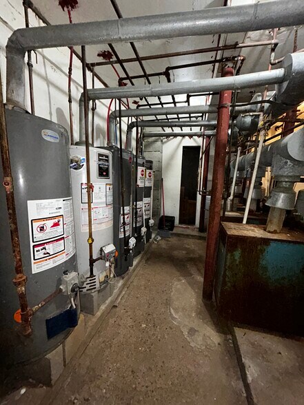 More Photos Of 28-30 Sexton St, New Britain Apartments For Sale