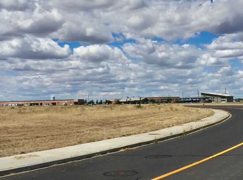 More Photos Of Patton Blvd NE, Moses Lake Land For Lease