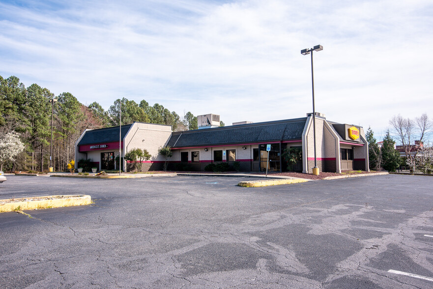 Primary Photo Of 8493 Ocean Gtwy, Easton Restaurant For Lease