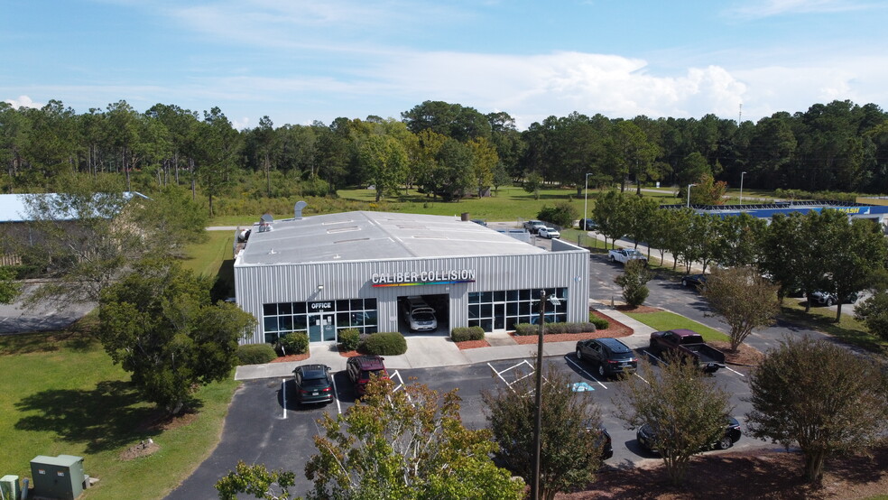 Primary Photo Of 30 Naber Dr NW, Shallotte Light Manufacturing For Sale