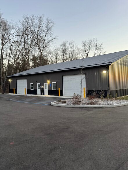 Primary Photo Of 7765 Milhouse Rd, Indianapolis Unknown For Lease