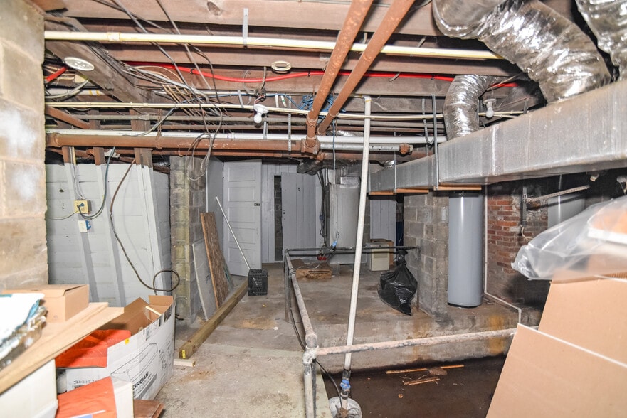 More Photos Of 104 Maple Ave, Chestertown Apartments For Sale