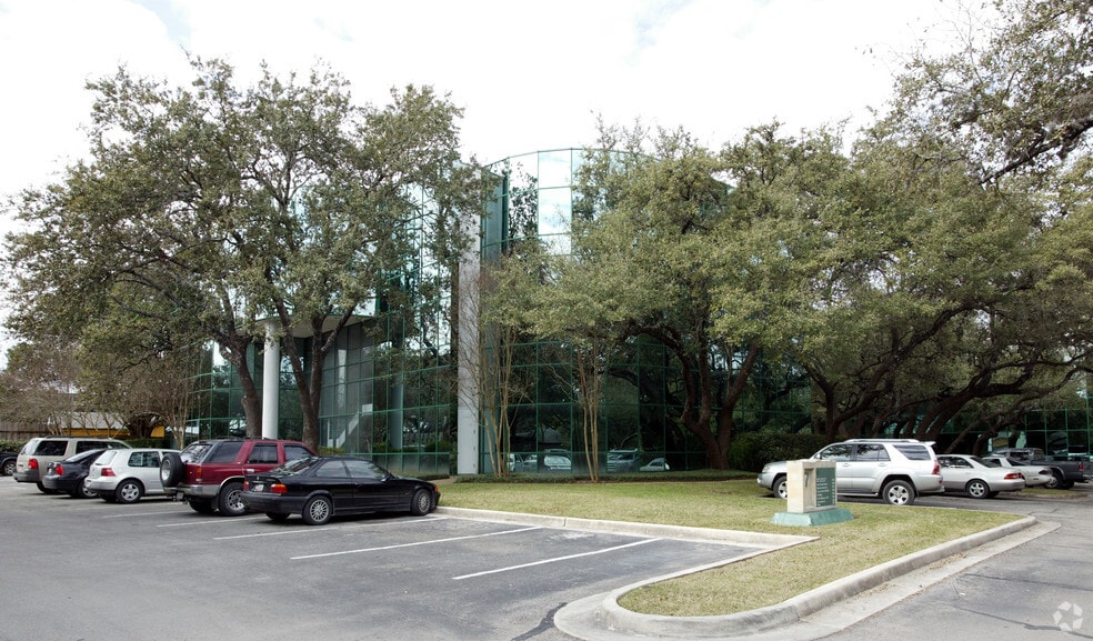 More Photos Of 4242 Medical Dr, San Antonio Unknown For Lease