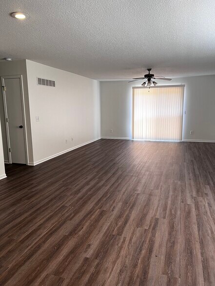 More Photos Of 3005-3033 S Shrank Cir, Independence Apartments For Sale