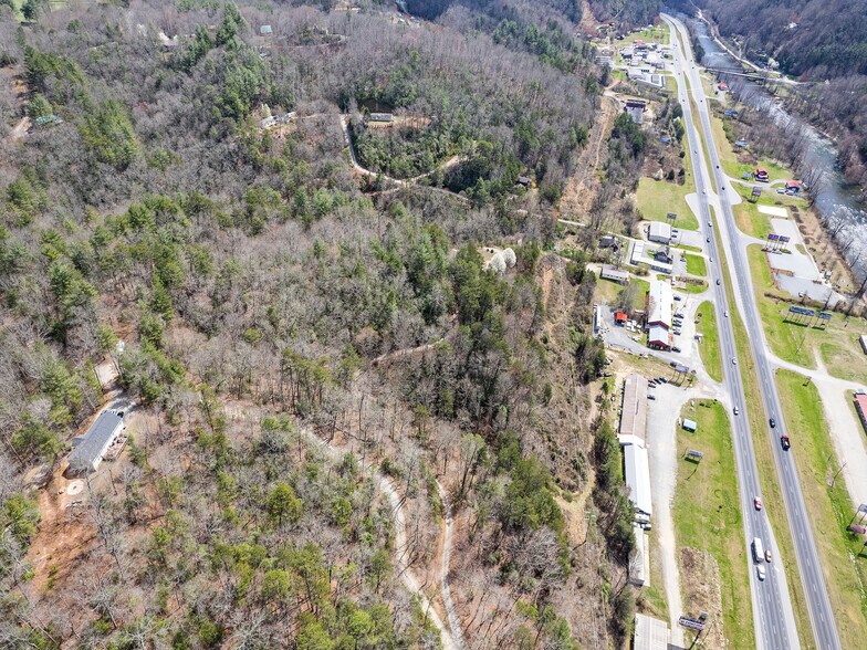 More Photos Of 5264 US Highway 74 W, Whittier Storefront Retail Residential For Sale