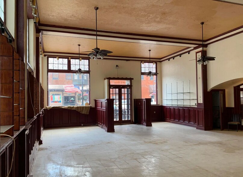 More Photos Of 109 E Hiram St, Atlanta General Retail For Sale