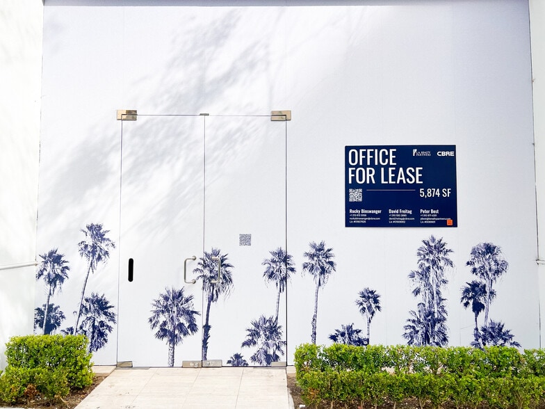 More Photos Of 202-210 N Canon Dr, Beverly Hills Office For Lease