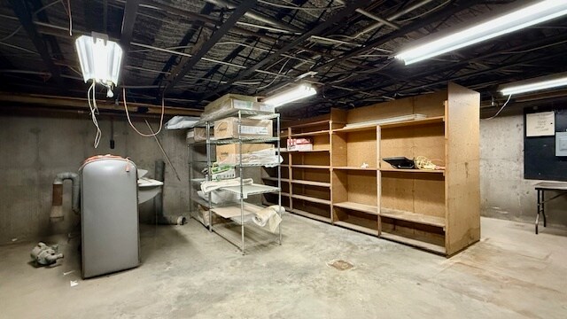 More Photos Of 3925 Hyde Park Blvd, Niagara Falls Manufacturing For Sale