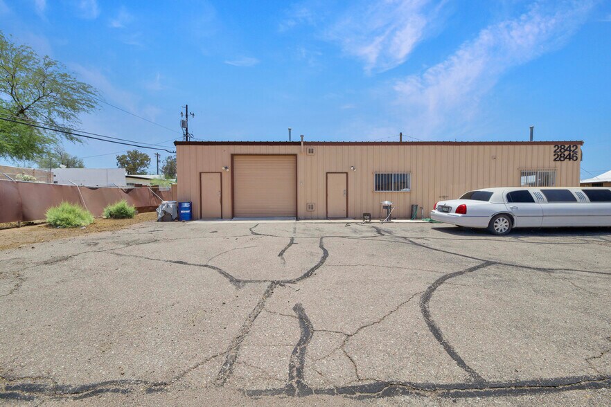 More Photos Of 2842-2846 N 1st Ave, Tucson Auto Repair For Sale