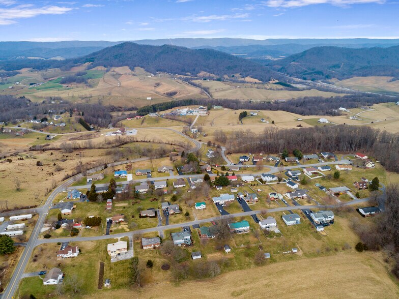More Photos Of Cove Road, Wytheville Land For Sale