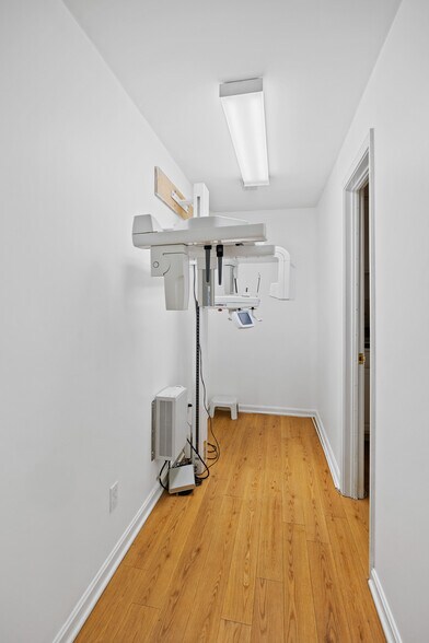 More Photos Of 4816 Greenwood Rd, Louisville Medical For Lease