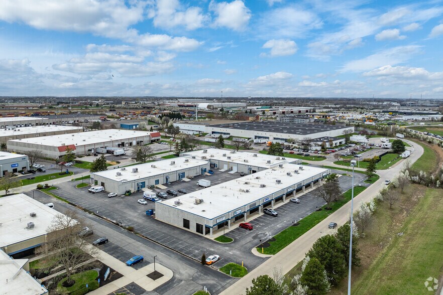 More Photos Of 2218-2224 Dividend Dr, Columbus Research And Development For Lease