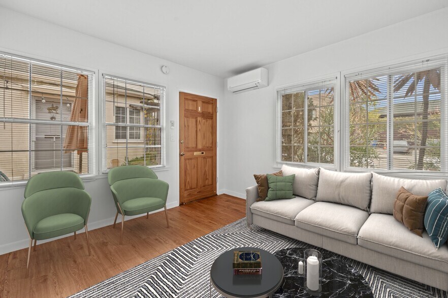 More Photos Of 1726 Abbot Kinney Blvd, Venice Apartments For Sale