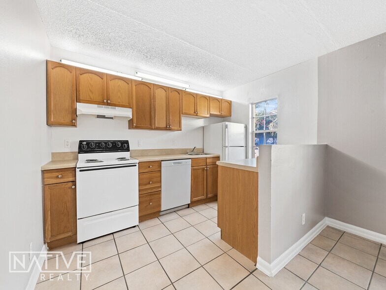 More Photos Of 612 NE 2nd Ave, Fort Lauderdale Apartments For Sale