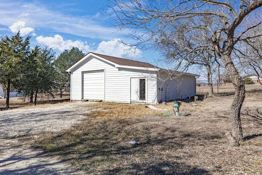 More Photos Of 110 Meyers Rd, Buda Land For Sale