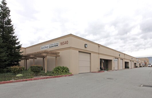 More Photos Of 16540-16550 Railroad Ave, Morgan Hill Warehouse For Lease