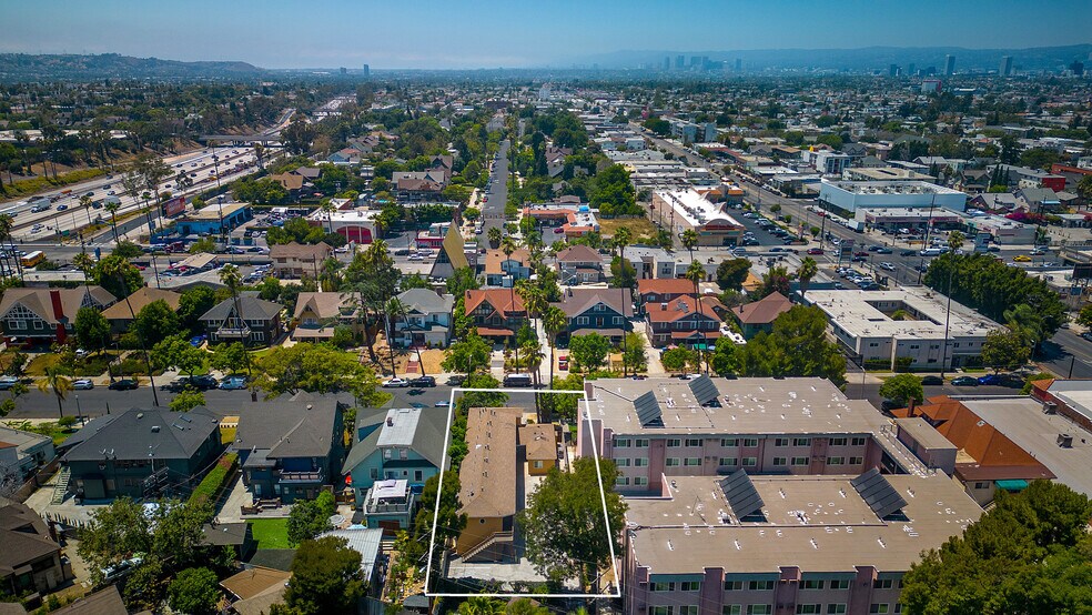 More Photos Of 1930 S Oxford Ave, Los Angeles Apartments For Sale