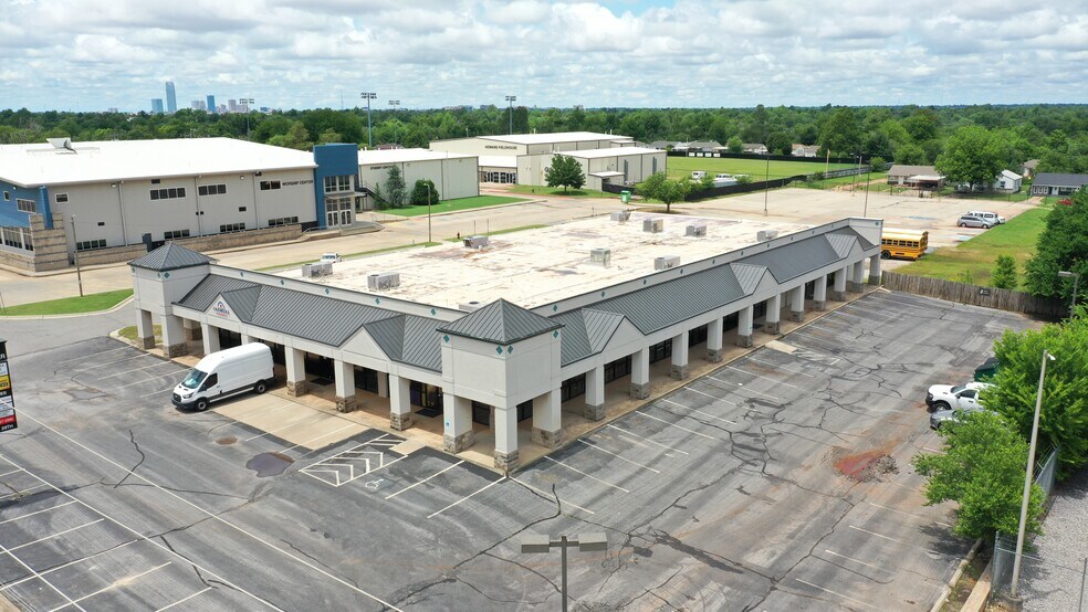 More Photos Of 3901-3909 SE 29th St, Oklahoma City Office For Sale