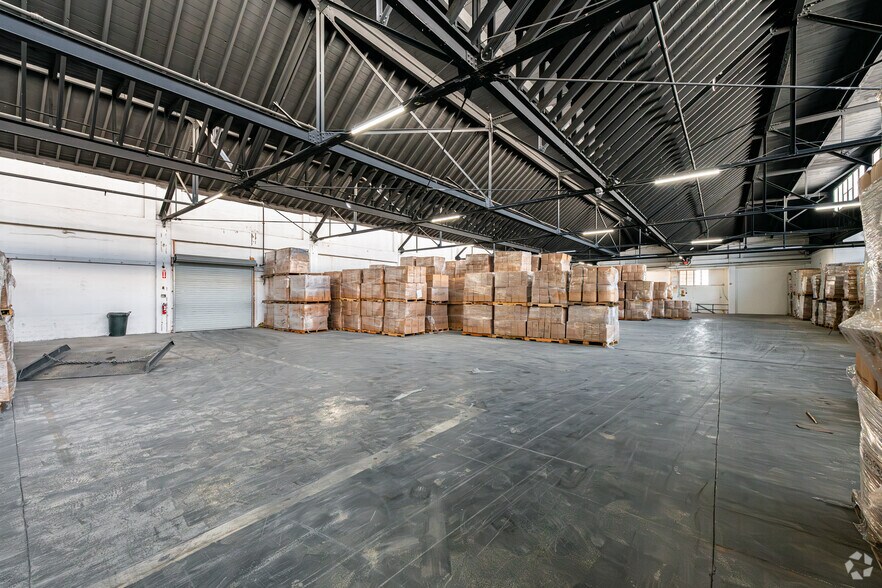 More Photos Of 110 N Third Ave, Upland Warehouse For Sale