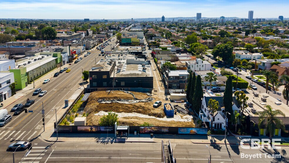 More Photos Of 7100-7110 Melrose Ave, Los Angeles Land For Sale