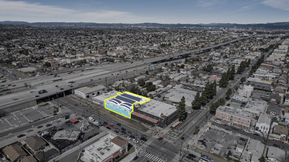 More Photos Of 314 W 58th St, Los Angeles Warehouse For Lease