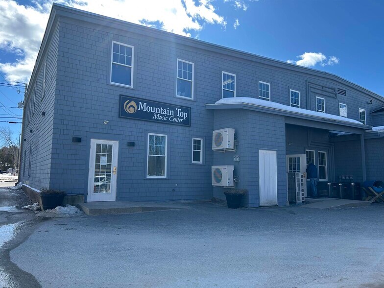 More Photos Of 28 Main Street, Conway Office For Lease