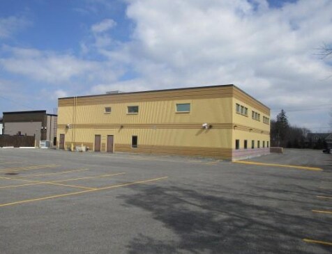 More Photos Of 637 Niagara St, Welland Office For Lease