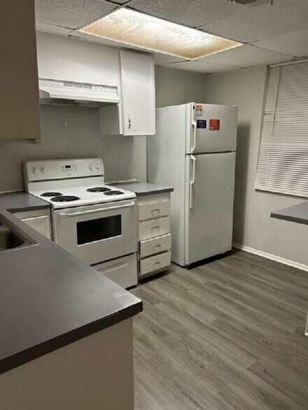 More Photos Of 1301 Pine St, Texarkana Apartments For Sale