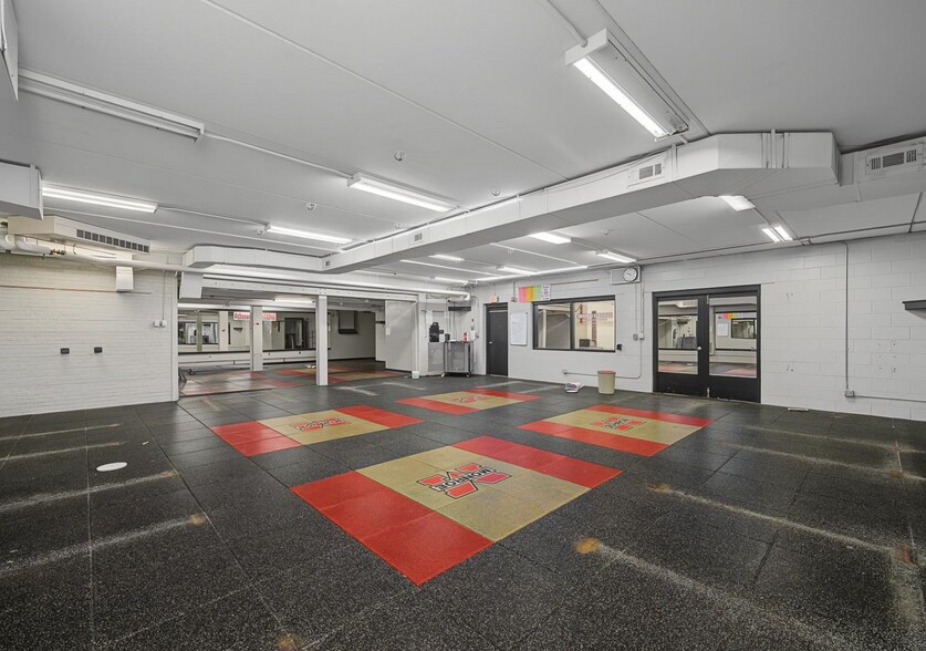 More Photos Of 1600 26th St, Monroe Schools For Sale
