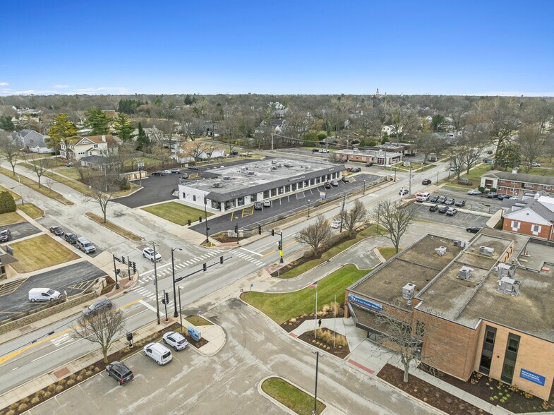 More Photos Of 1403-1425 N Main St, Wheaton General Retail For Sale