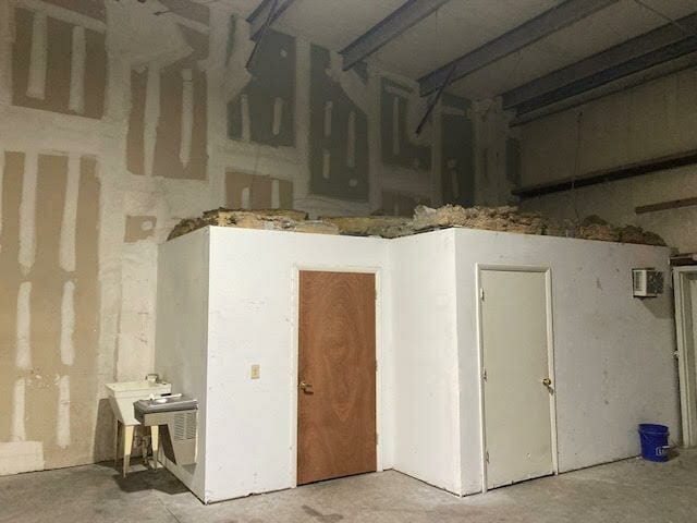 More Photos Of 3384 NE 34th ave, Wildwood Unknown For Lease