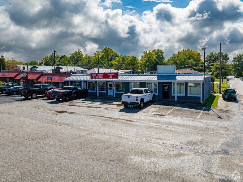 More Photos Of 3128-3134 E Sunshine St, Springfield Storefront Retail Office For Sale