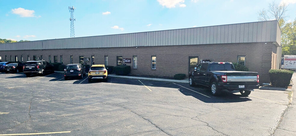 More Photos Of 400-460 Fame Rd, Dayton Light Distribution For Lease