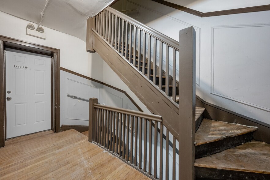 More Photos Of 4408-4414 S Drexel Blvd, Chicago Apartments For Sale