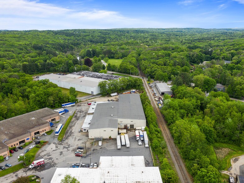 More Photos Of 17 Saint Mark St, Auburn Manufacturing For Lease