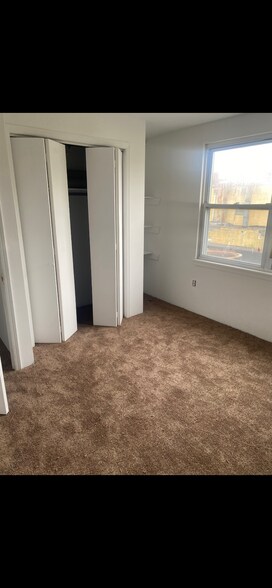 More Photos Of 287-289 S Main St, Manville Storefront Retail Residential For Sale