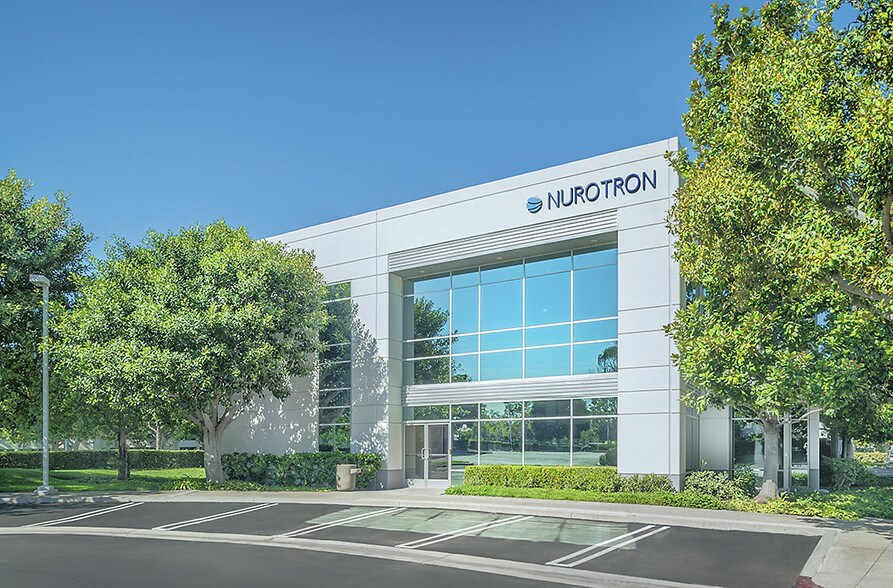 More Photos Of 208 Technology Dr, Irvine Light Distribution For Lease