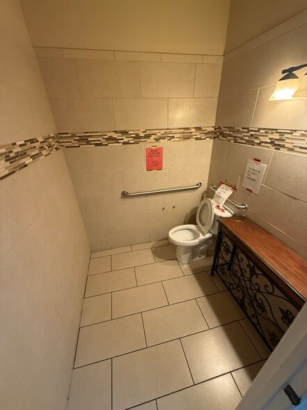 More Photos Of 1525 S Church St, Murfreesboro Serviced Offices For Lease