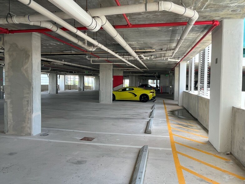 More Photos Of 2820 NE 214th St, Aventura Loft Creative Space For Sale