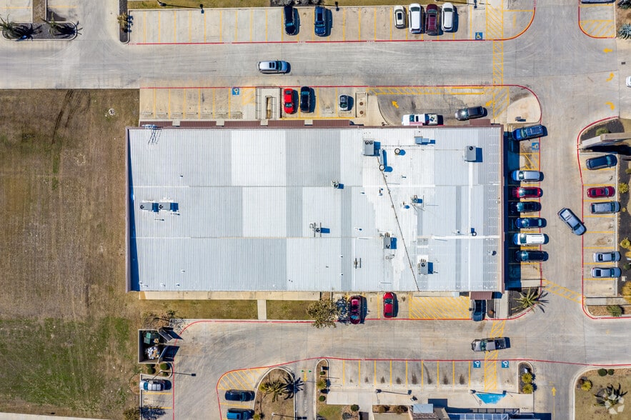 More Photos Of 8340 FM-78, Converse Storefront Retail Office For Lease