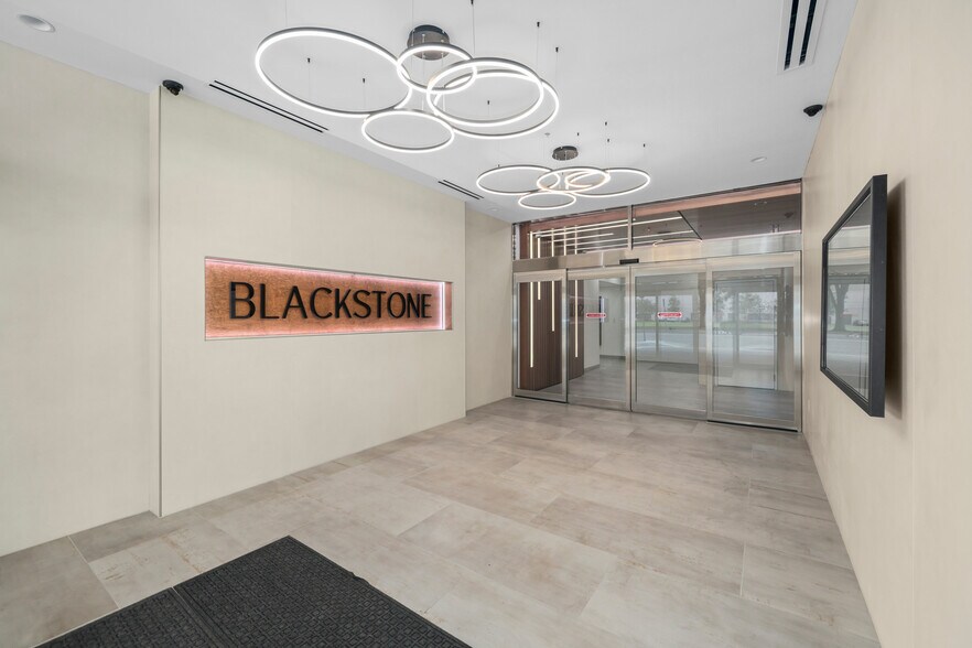 More Photos Of 233 E Bay St, Jacksonville Office For Sale