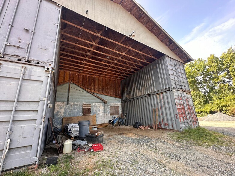 More Photos Of 6924 Fort Smallwood Rd, Baltimore Land For Lease