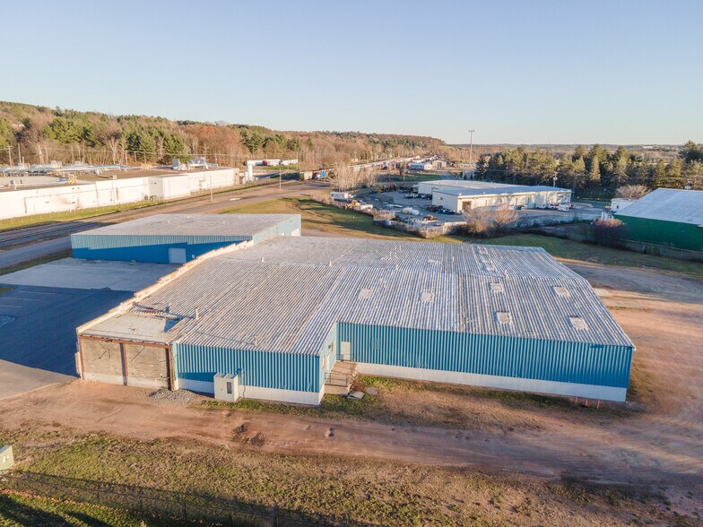 More Photos Of 1328 Curling Way, Wausau Manufacturing For Sale