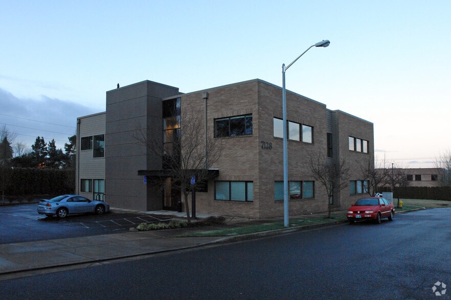 Primary Photo Of 7128 SW Gonzaga St, Portland Office For Lease